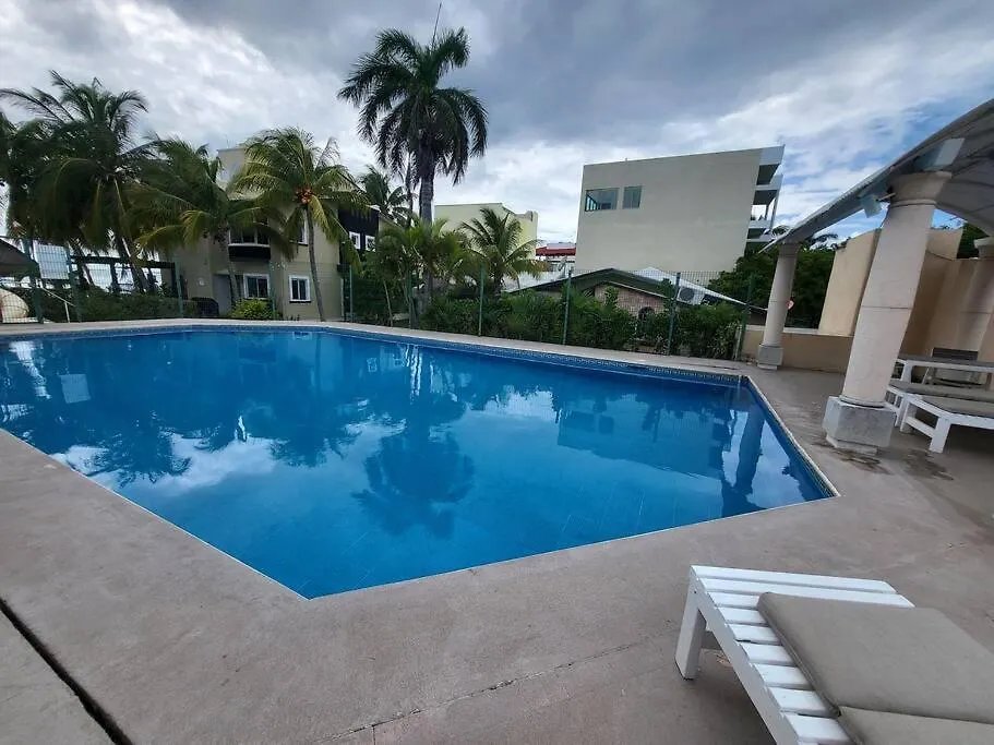 Holiday home 3 Rooms House At Side Of The Lagoon Cancun