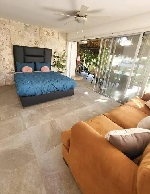 3 Rooms House At Side Of The Lagoon Cancún México